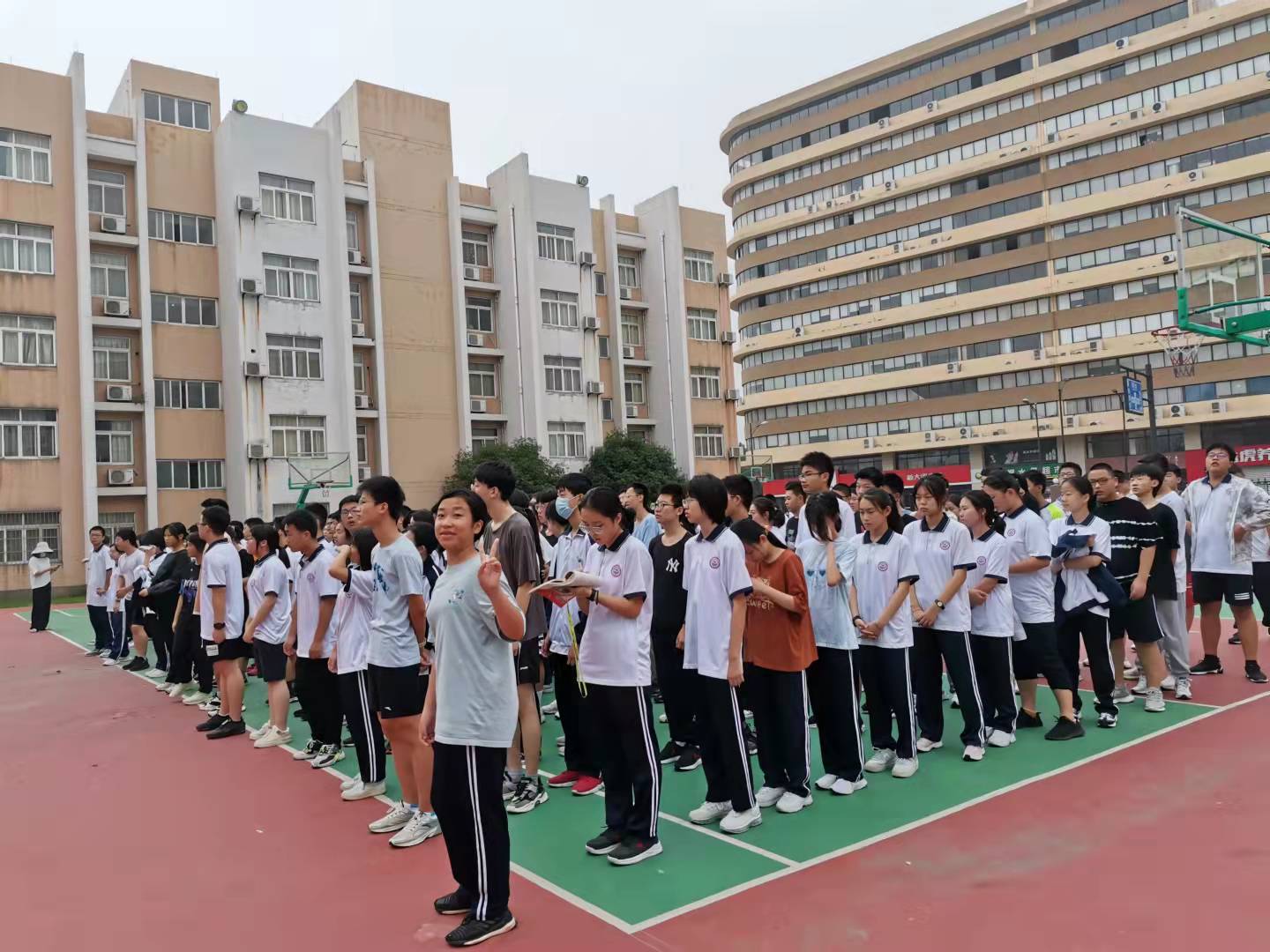 未来可期：记杭州中考复读学校三联中复学子的一天