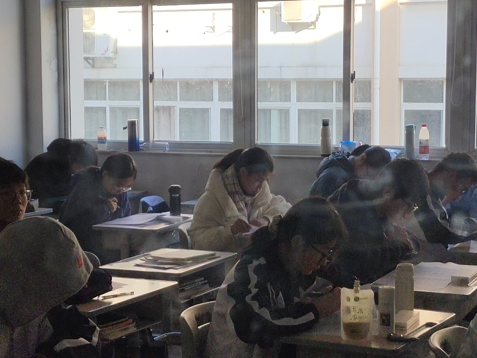 杭州中复读生如何学好化学，看看学霸是如何学习的